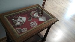 Wooden display table