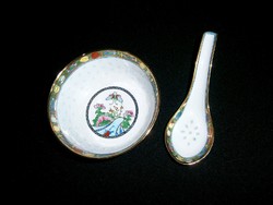 Nagyon szép kínai kézzel festett, rizsszemes porcelán tálka kanállal