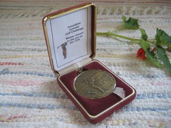 English golf prize in gift box, diameter 5 cm, box 6.5 x 8.3 cm