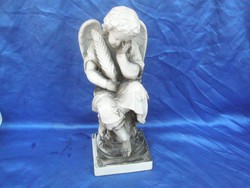 Nagy méretű súlyos porcelán angyal szobor