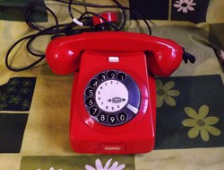Retro piros telefon ,fekete számlap 