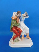 Herend reveling couple