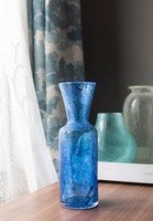 Retro karcagi (berekfürdői) fátyolüveg váza - kék repesztett üveg, jegeces, jég zúzmaramintás