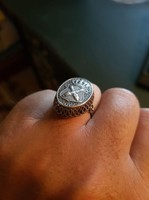Koronás címeres pecsétgyűrű ezüst 