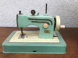 Retro mini manual metal plate sewing machine p161