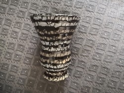 Gorka Géza különleges csíkos váza