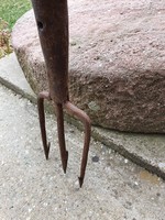 Antik kovácsoltvas háromágú horgász szigony