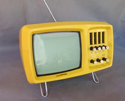 Mini Vidi retro hordozható kemping tévé 