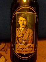 Retro Adolf Hitler címkés sörösüveg gyűjtőknek 0,5 liter