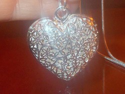 Amulett Szív virág-indás 925 ezüst - fehérarany Nyaklánc
