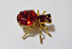 Antik piros köves aranyozott pók bross