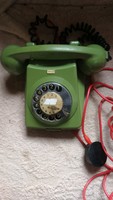 Zöld retro tárcsás telefon 