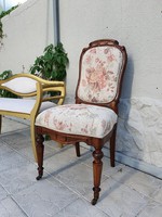 Antik felújított kárpitos szék