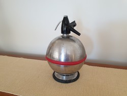 Régi retro gömb alakú szódásszifon