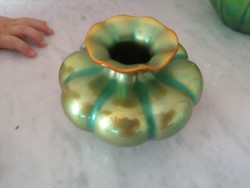 Zsolnay eozin gerezdes váza