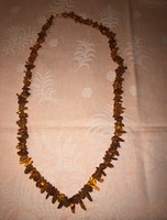 Amber necklace, knotted by eye