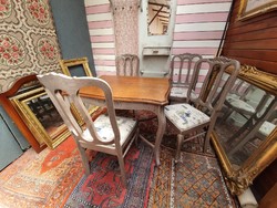 Vintage étkezőasztal 4 székkel
