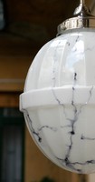 Art deco mennyezeti lámpa felújítva  -  különleges formájú márványozott fehér búra