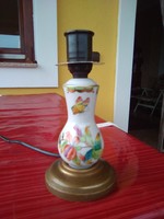 Herendi viktória porcelán lámpa.