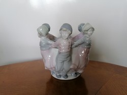 Különleges, gyönyörű porcelán: "Gyerekek tánca" porcelán kaspo, kínáló nagyon szép!!