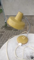 Szarvasi retro sárga asztali lámpa