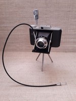 Adox German 1954 camera added signal to small Japanese self-timer.
