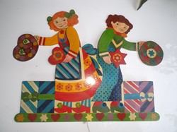 MOZGÓ - FA - FIÚ - LÁNY- NAGY- Osztrák  Játék készítő mester munkája - falra szerelhető - 33 x 21 cm