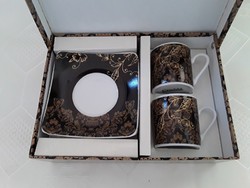 3692 - CrisMa olasz porcelán mokkás csésze + alátét. Fekete alapon arany díszítéssel.