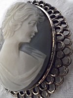 Bross - antik - ezüstözött - camea bross - 5 x 4 cm