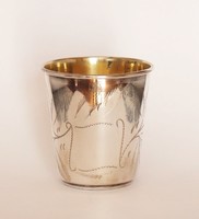 Ezüst keresztelő pohár, név nélkül, belül aranyozott