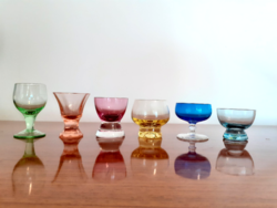 Retro színes üvegpohár röviditalos pohár régi likőrös  6 db