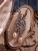 Ezüst ornamentikus fülbevaló valódi gyöngyökkel  ag925