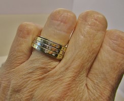 Különleges dupla, forgatható 0,42ct brillköves arany karika gyűrű 11g