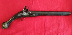 1700-as évekbeli kovás pisztoly nagyméretű