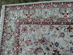 Kézi csomozasú Indo Isfahan   szőnyeg eladó 350 x 250 cm eladó 