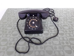 Régi retro Telefongyári bakelitházas vászonzsinóros telefon