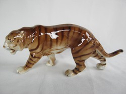 Royal Dux porcelán tigris