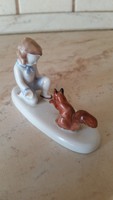 Wallendorf kislány mókussal figura.Szép porcelán szobor  eladó!