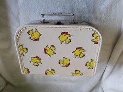 Retro chic children's suitcase