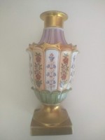 3 Biedermeier porcelán, különleges formájú váza, Altwien, Schlaggenwald