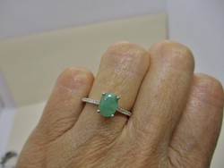 Gyönyörű ezüst gyűrű valódi smaragd kővel