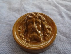 Very old maybe zolnay? A porcelain eosin relief depicting Jesus? Flawless