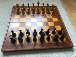 Gyönyörű fa sakk készlet Erdélyből!