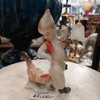 Herendi figurális porcelán" Csirkével játszó kisfiú ". Kézzel festett. F-24
