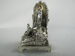 Lourdesi Szűz Mária fém szobor zeneszerkezettel