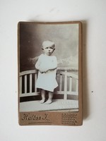 Régi vintage fotó gyermek Halász J.