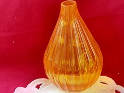 025 Sárga vastag falú bordázott üveg váza 16x11 cm 