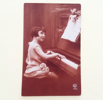 Régi képeslap 1927 zongora kislány 