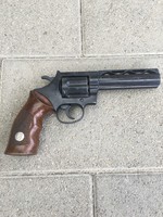 Browning b.r.9 forgótáras gázpisztoly, revolver