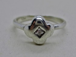 Szépséges art deco ezüstgyűrű fehér kővel